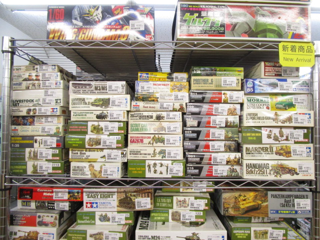 新着商品の棚を新設しました リコレクションズ